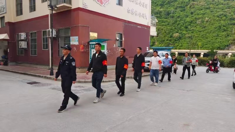 bfd9a0e2ac8fd93334e6cc93a9d6541.jpg bfd9a0e2ac8fd93334e6cc93a9d6541.jpg